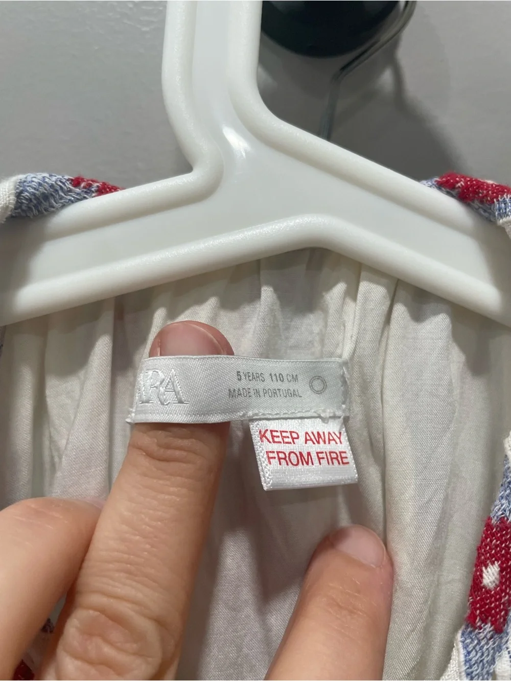 Zara lightweight white